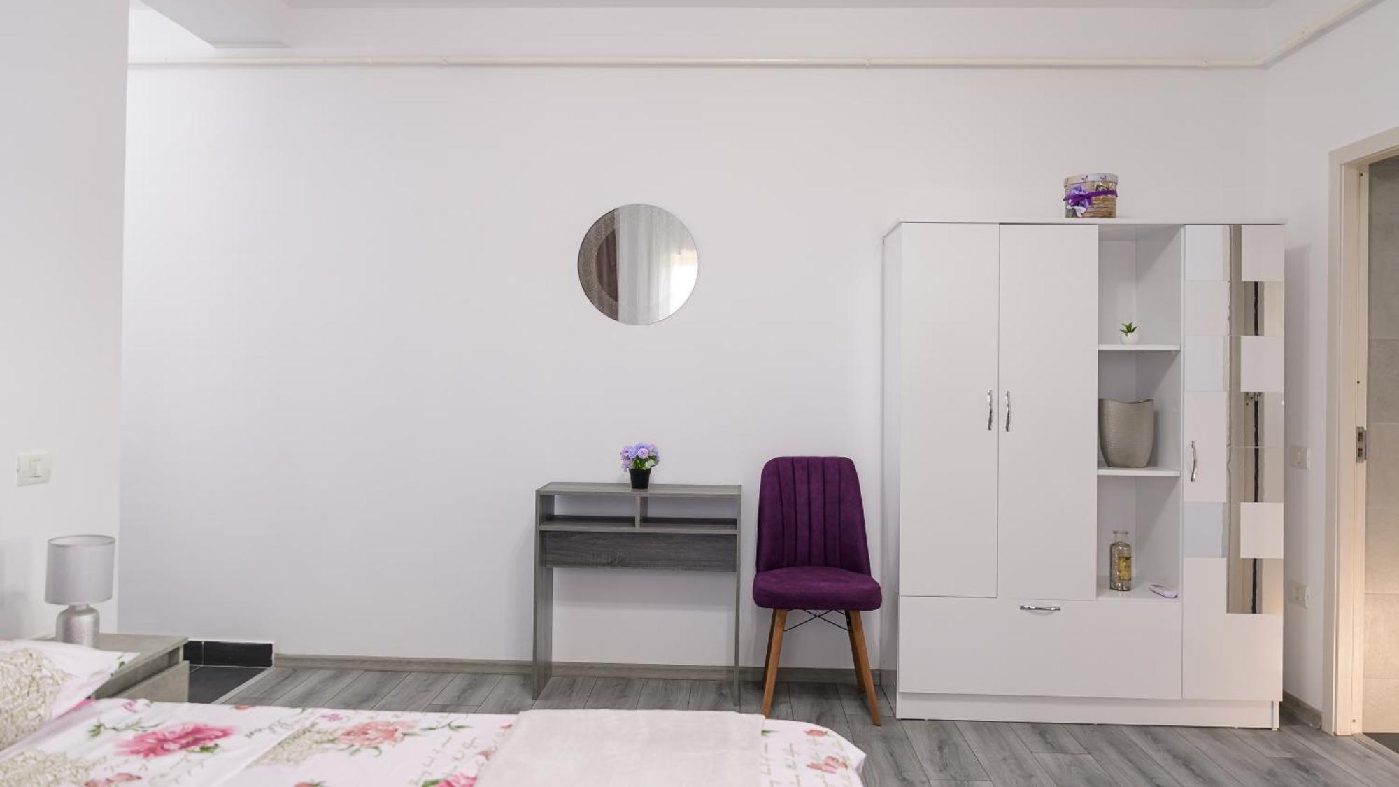 Apartamento Nina House Târgu Jiu Exterior foto